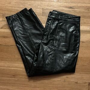 Faux leather snakeskin cropped pant